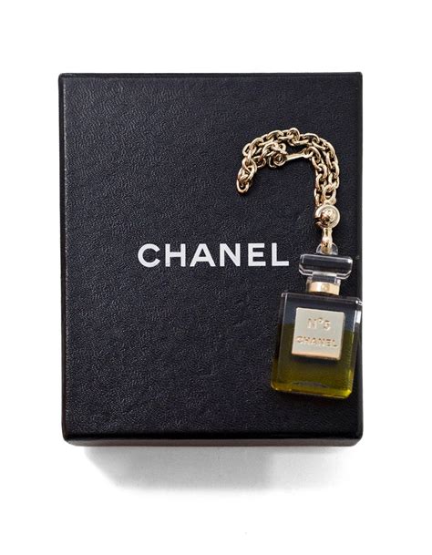 chanel perfume bottle keyring